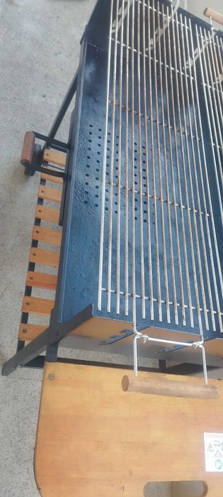 Churrasqueira a carvão