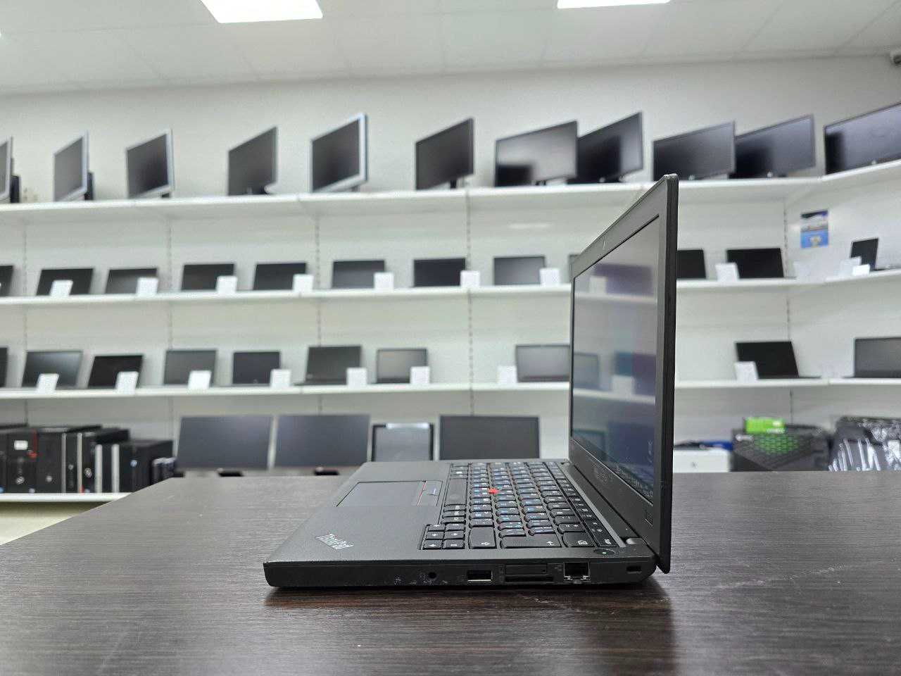 Уцінка! Ноутбук Lenovo ThinkPad X270 (i5-6300U/16Gb DDR4/480SSD)