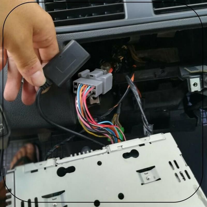 Bluetooth адаптер Volvo S40,-60,-70,C30,-40, XC70,-90+aux, микрофон.