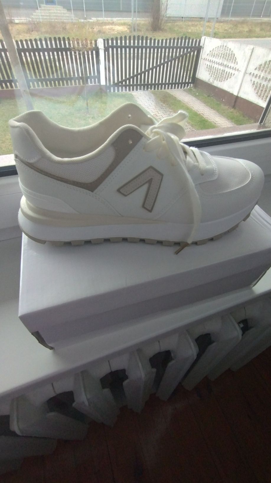 Adidasy damskie rozm. 41