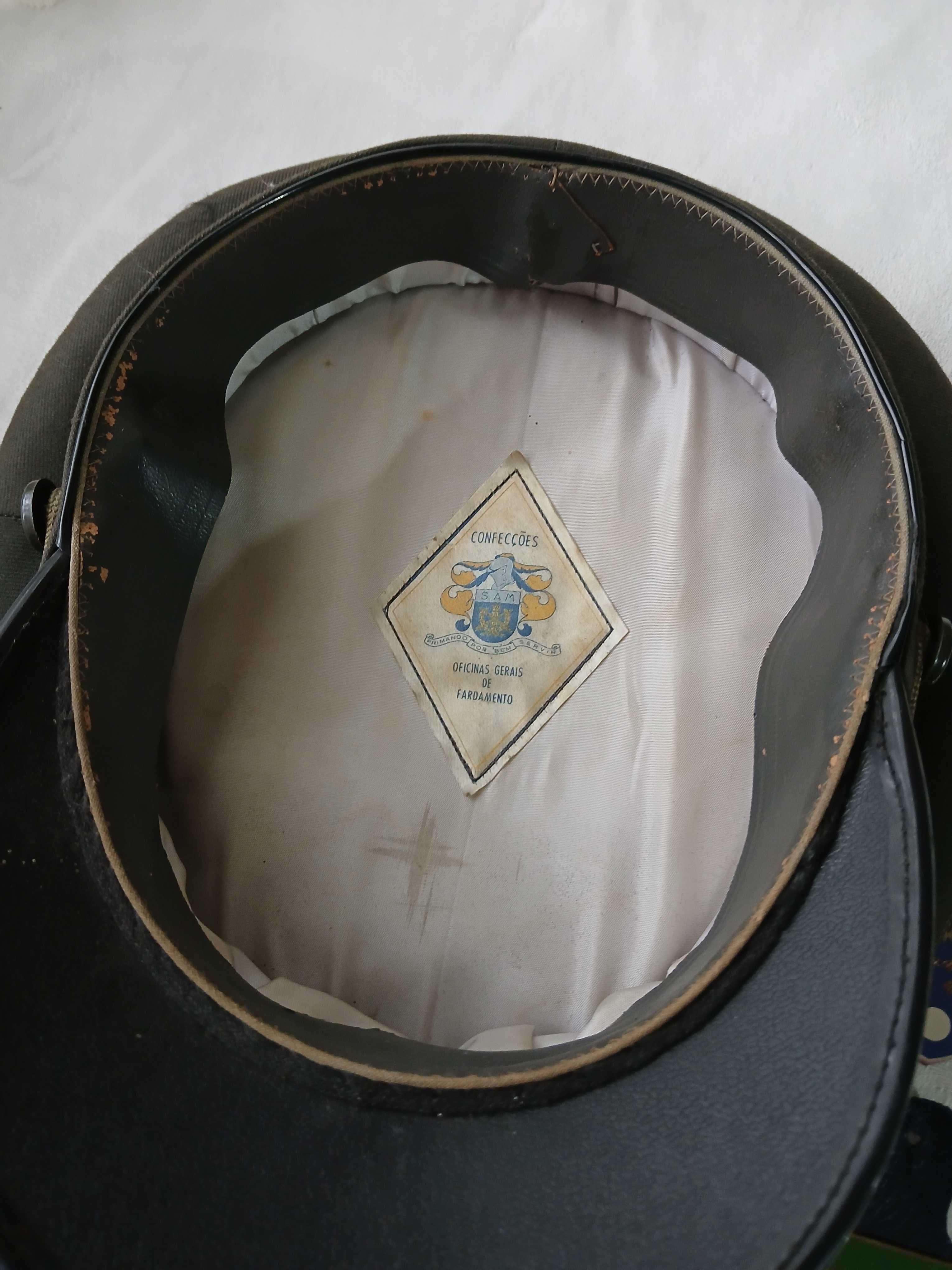 MILITAR-chapéu militar d tempo do ultramar +bivaque  legião portuguesa