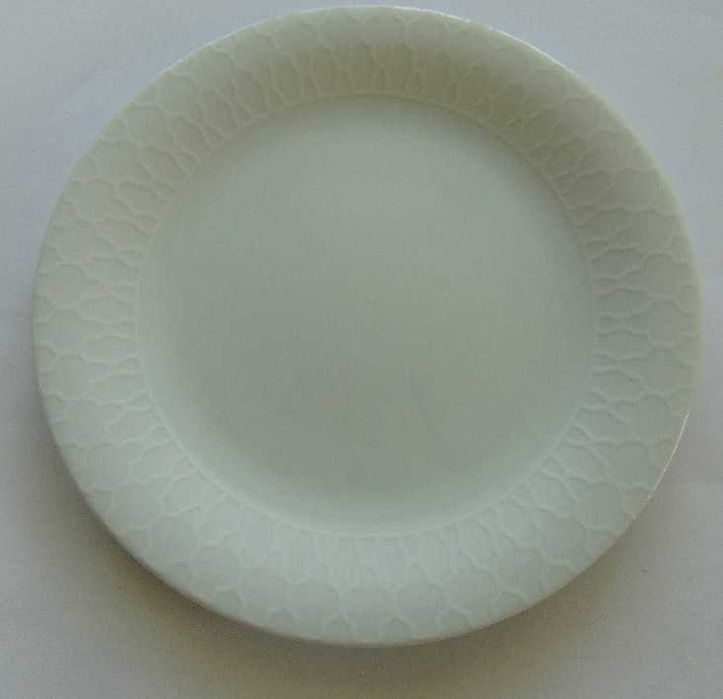 Zestaw talerzy obiadowy Fyrklovern biały 18 elementów