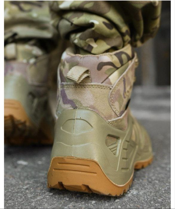 Тактичні демісезонні берци lowa gortex