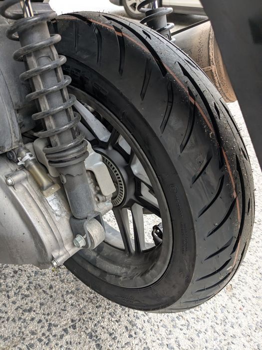 Honda Forza 300 de 2019 bom estado geral com extra