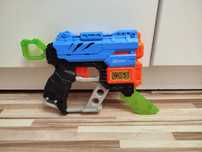 xSHOT pistolet na strzałki piankowe