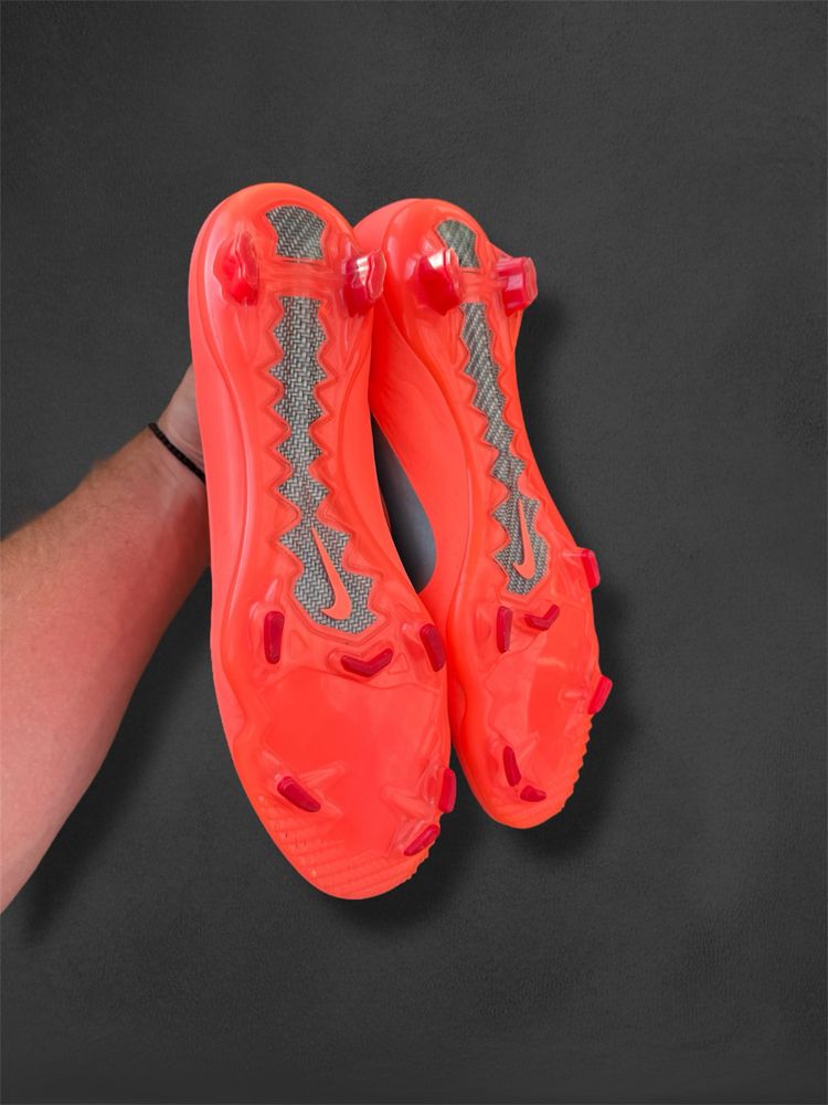 Футбольные бутсы Nike Mercurial Vapor VIII / 42-43 размер / 27 см