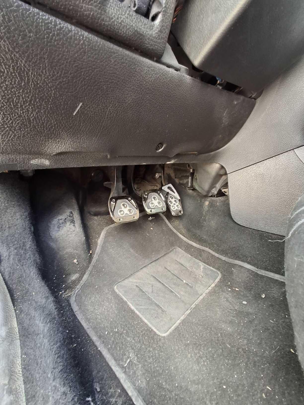 Peugeot 206 com teto panorâmico