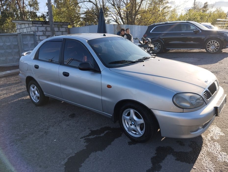 Срочно продам Ланос 1.6