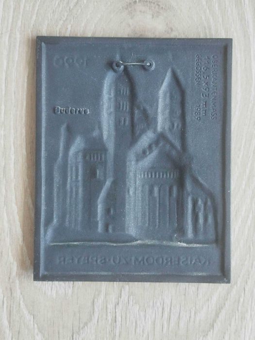 prezent dla urodzonych w 1990 roku tablicę Buderus, Katedrę Cesarską