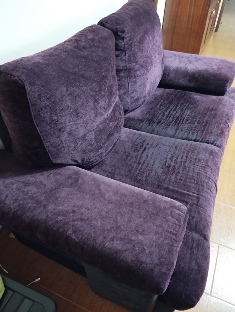 Sofá de 2 lugares