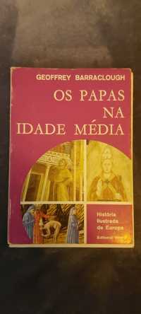 Livro "Os papas na idade média" Geoffrey Barraclough