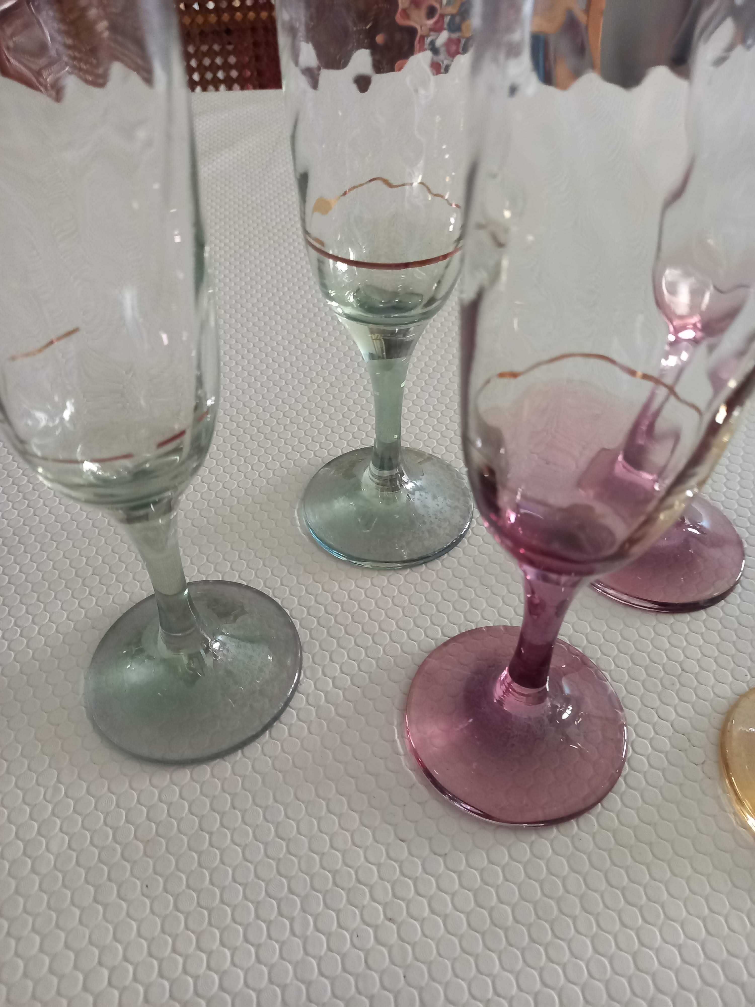 6 copos de champanhe coloridos (flutes)