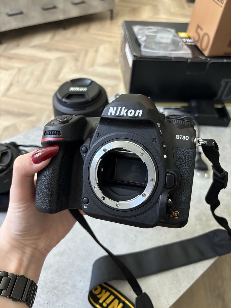 Nikon d780 z obiektywami