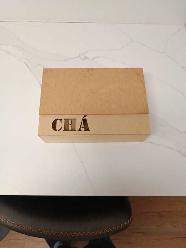 Caixa de chá em madeira