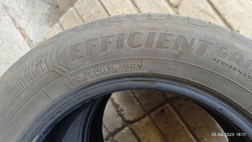 Резина,шина Goodyear 205/60 r16