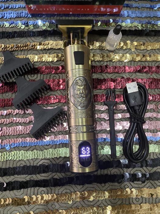 Máquina de cortar cabelo e barbear profissional