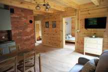 Apartament, dom z bali - Noclegi Wakacje Jezioro Bieszczady pokoje