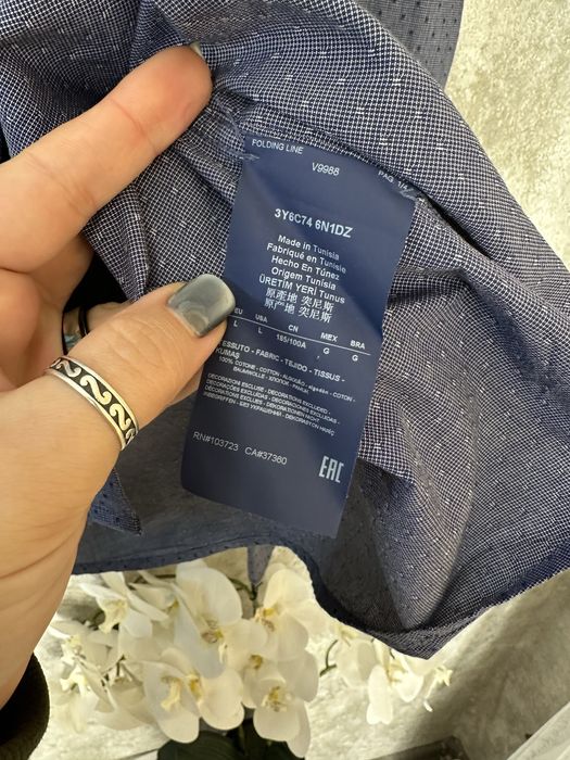 Оригінальна сорочка відомого бренду