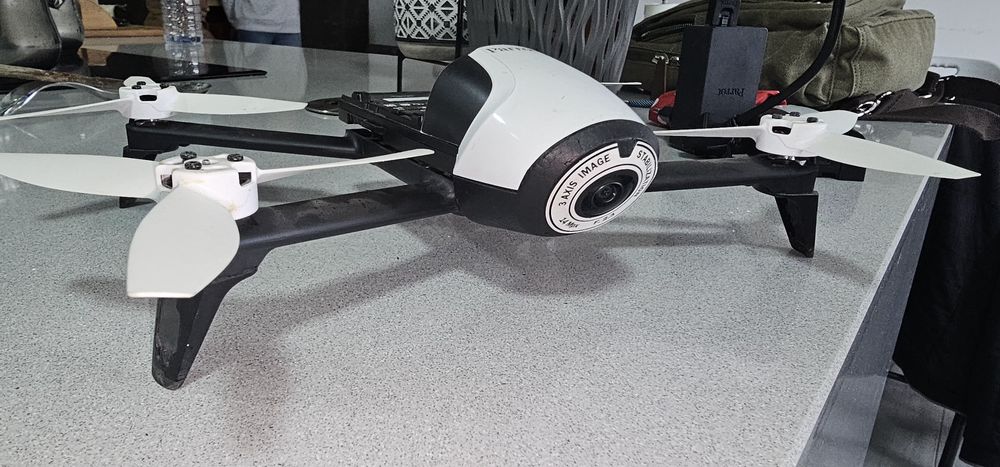 Drone Parrot bebop 2