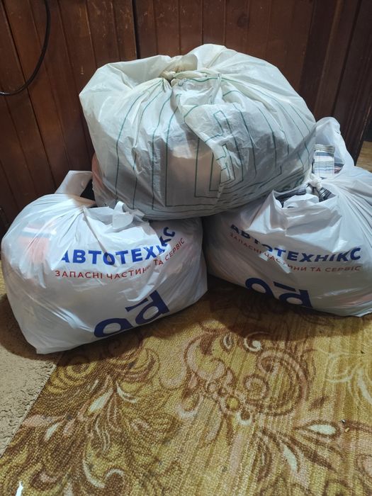 Жіночі речі безкоштовно