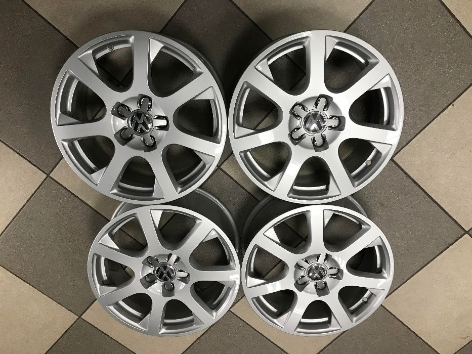 Felgi 17 VW GOLF PASSAT SHARAN Touran Oryginalne