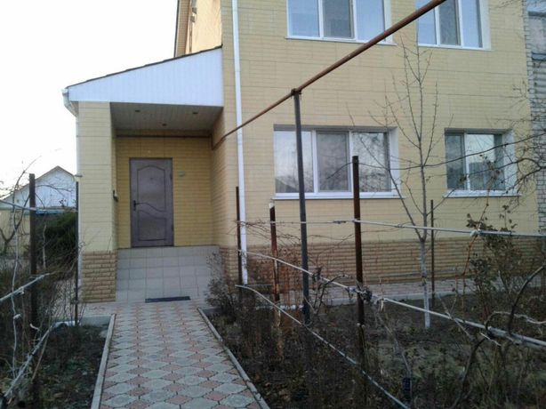 Продам котедж в Алчевске ( с.Карпати Луганской области)