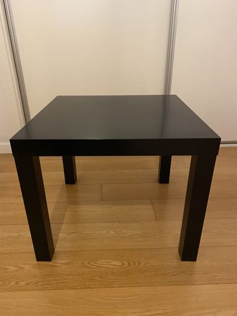 Mesa cor preta marca Ikea