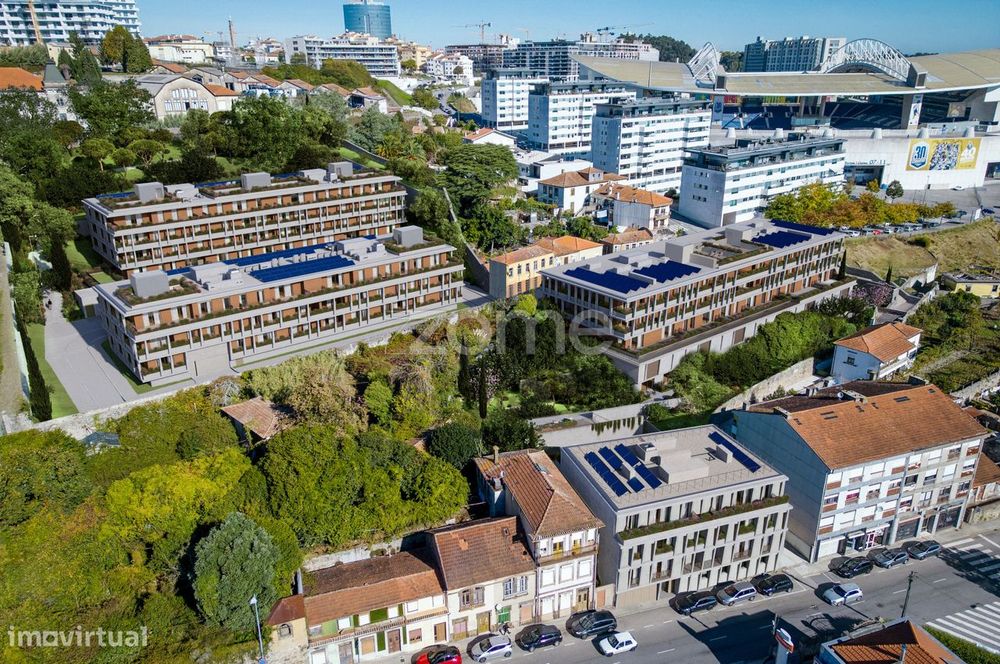 Apartamento T2 Novo - Antas, Porto