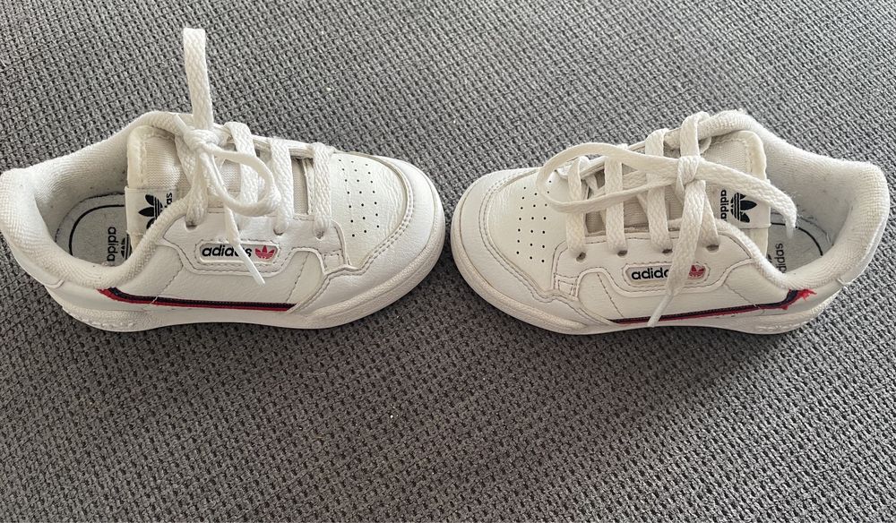 Adidas Continental numero 23