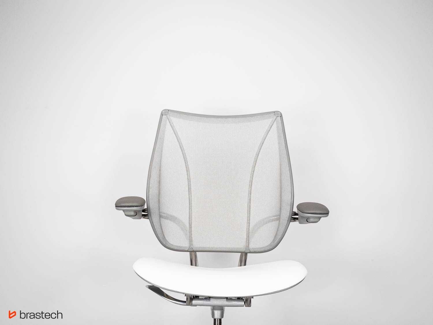 Fotel biurowy Humanscale Liberty Poleasingowy