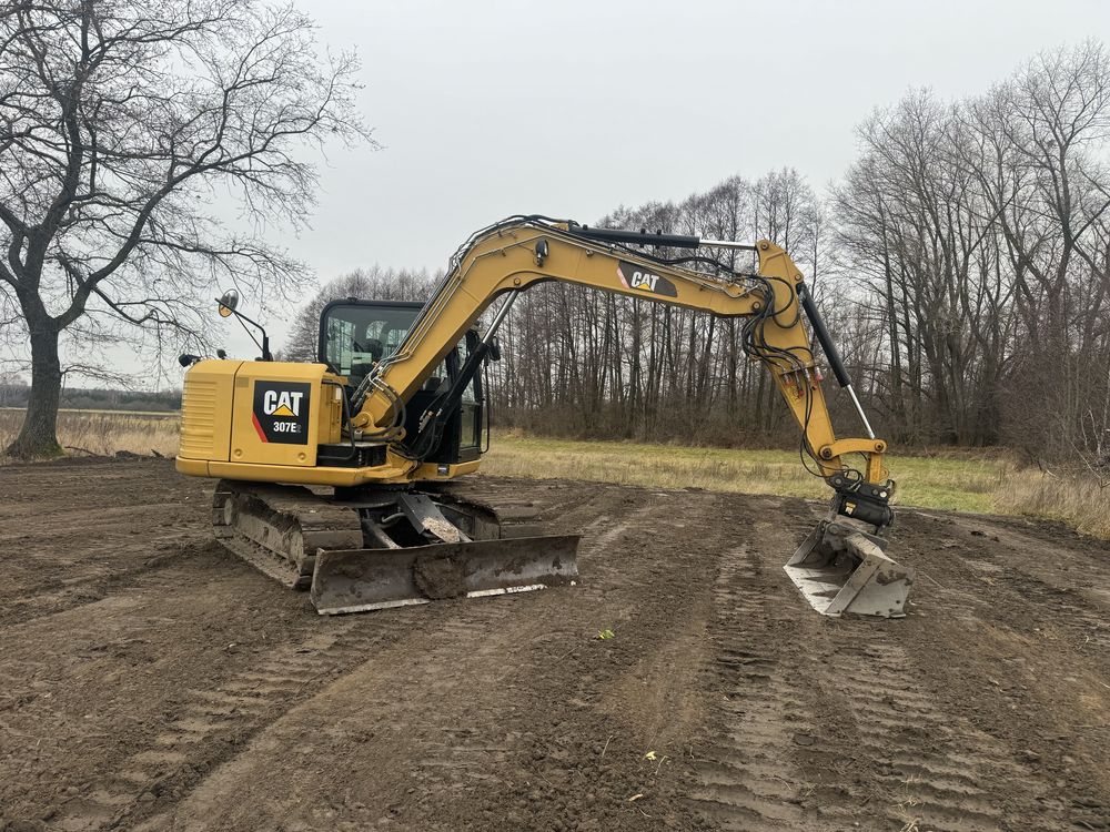 Prace ziemne Usługi Koparka 10 ton ; Ładowarka 18 ton Wykopy