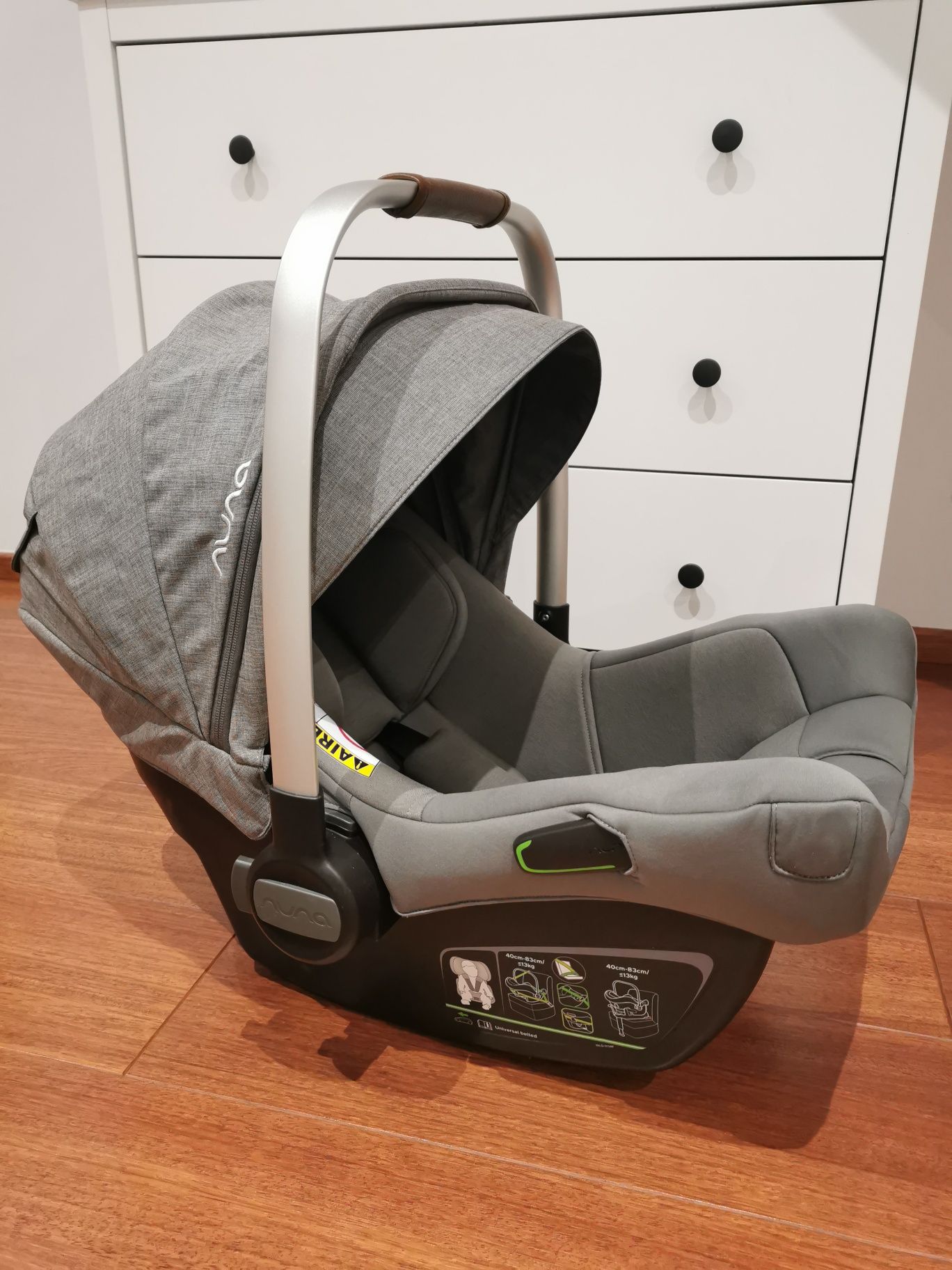 Fotelik Nuna Pipa Next z bazą isofix
