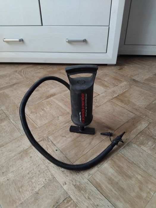 Насос-компрессор ручной.