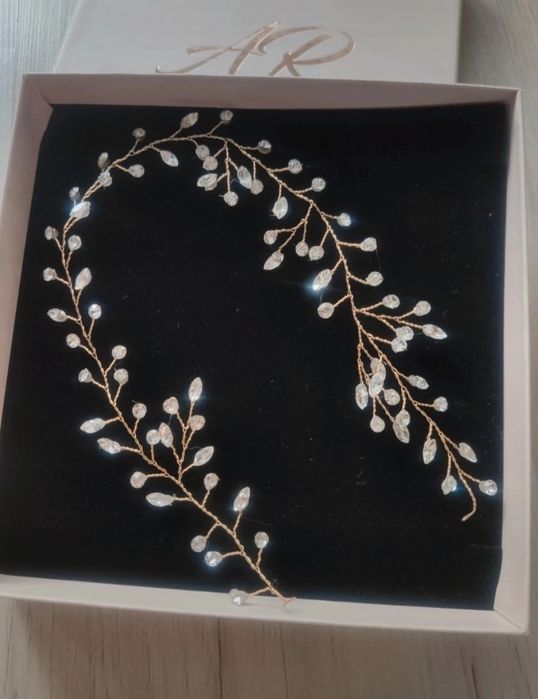 Złota ślubna ozdoba do włosów, opaska, wianek, kamyczki