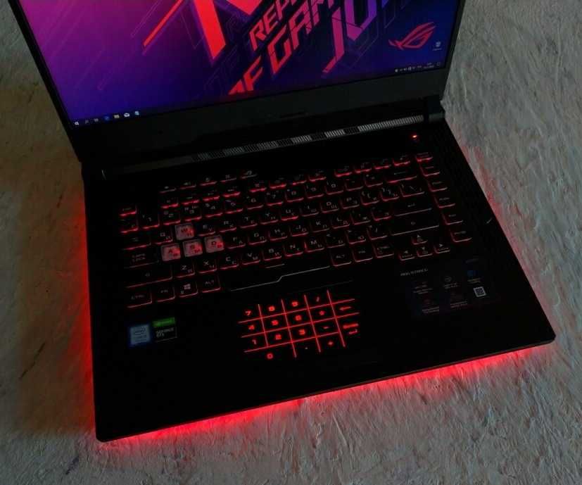 Игровой ноутбук Asus ROG, i7-9750H, 144Hz, GTX 1650