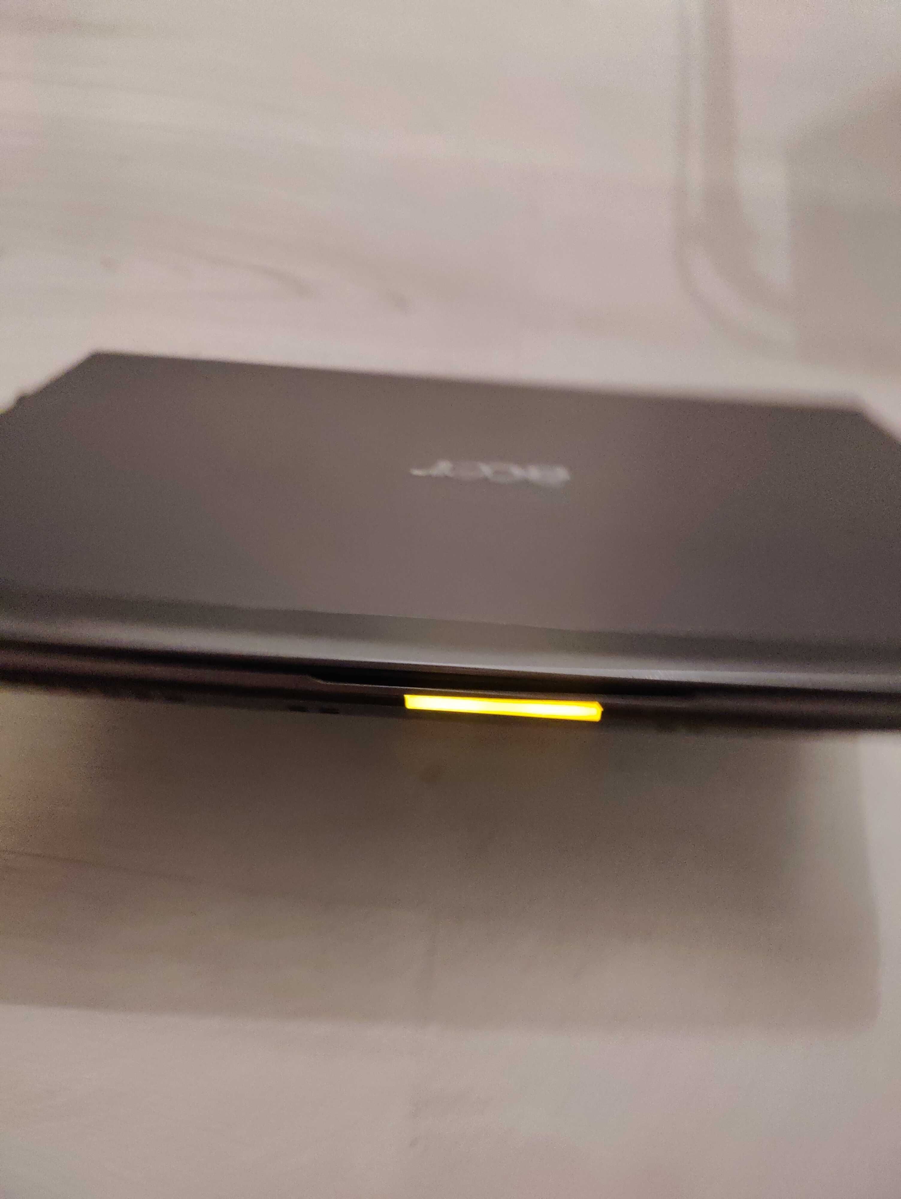 Acer 3810 без зарядки