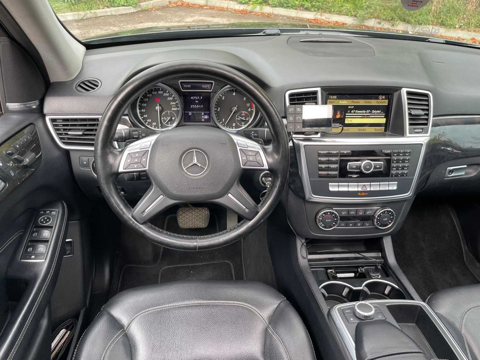 Mercedes ML 3.0D 4X4 pakiet AMG Bogata opcja