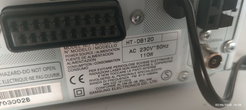 DVD Samsung cinema Hoom a funcionar bem, com 3 satélites.