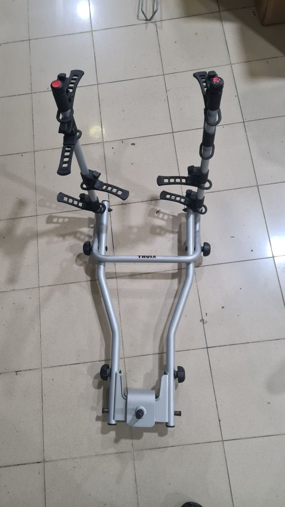 Suporte bola reboque 4 bicicletas Thule HangOn