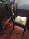 Cadeiras queen anne