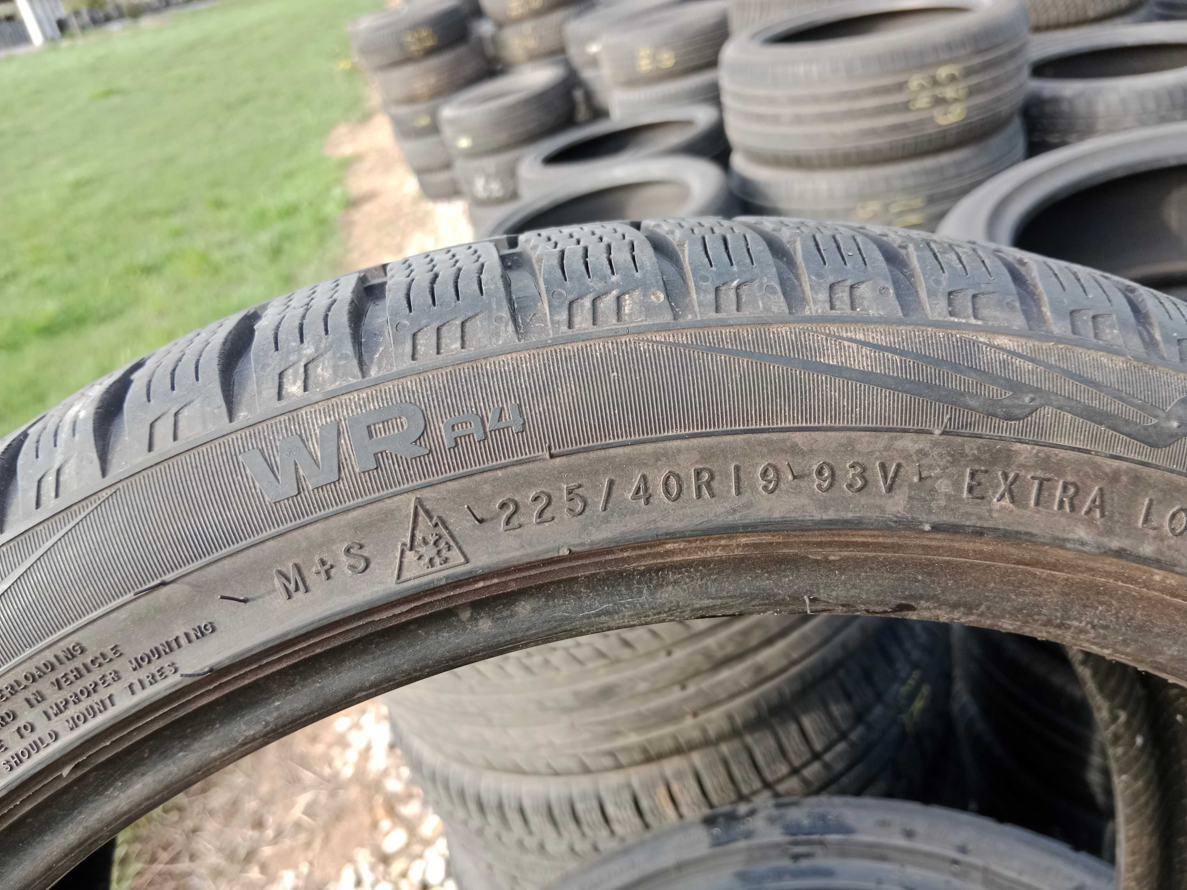 Opona używana 225/40R19 Nokian WR A4 1szt.