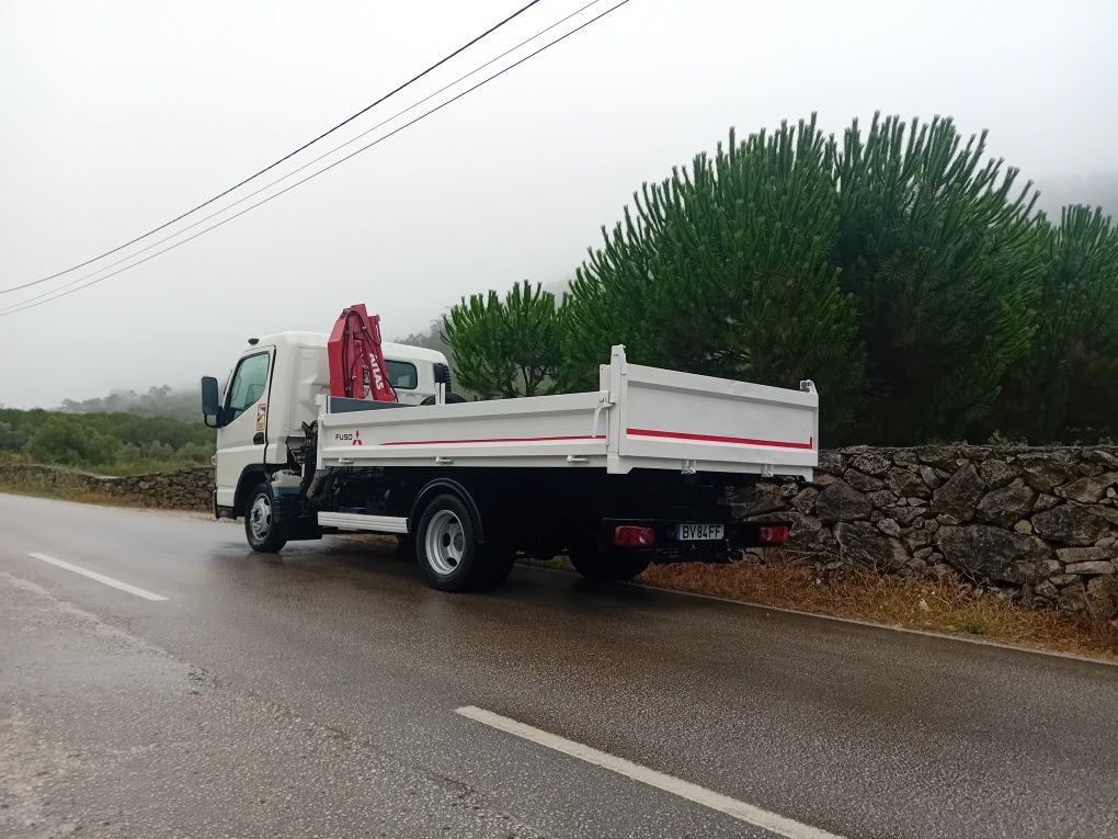 Mitsubishi Canter fuso 3c15com grua e bascula