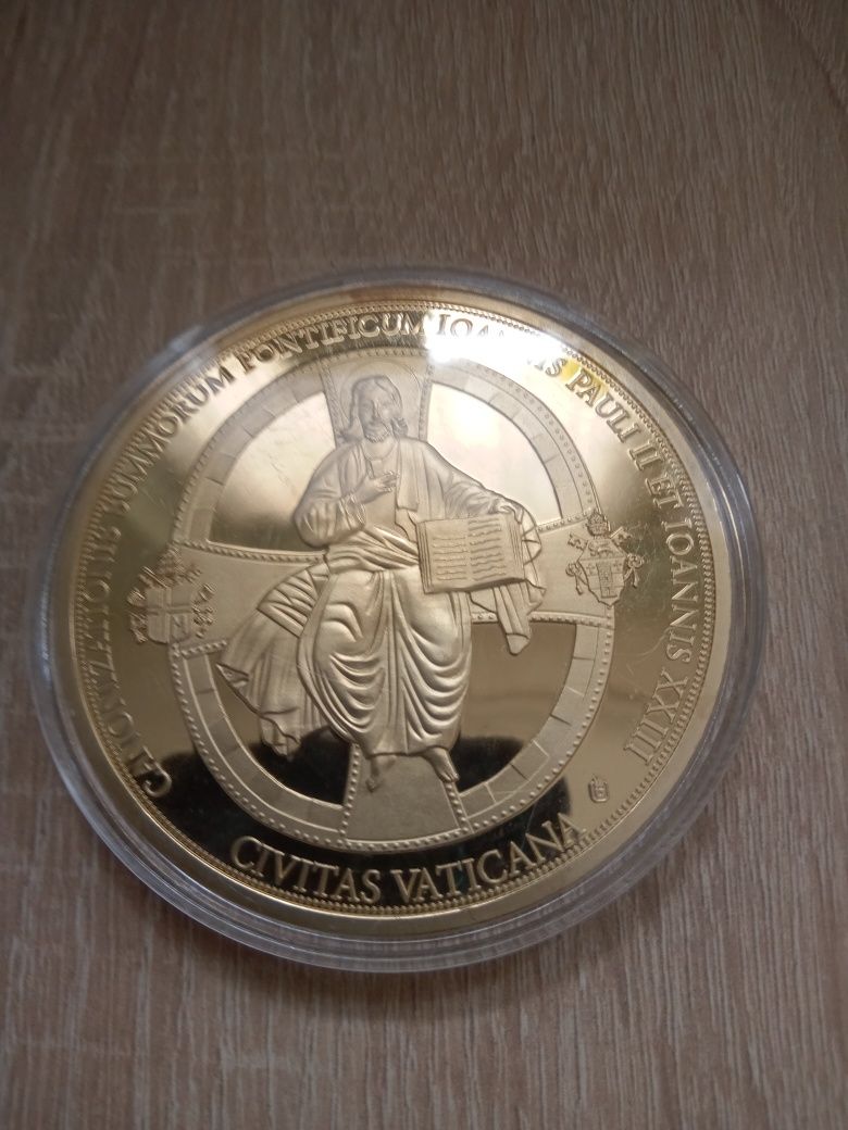 Medal z wizerunkiem Papieża Jana Pawła II