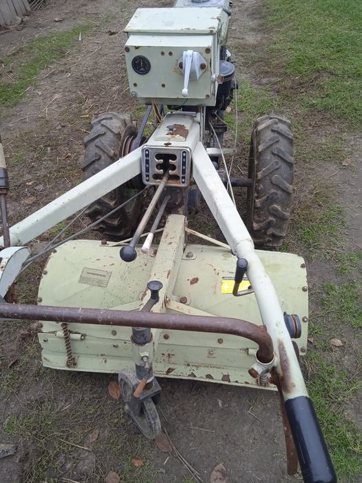 Продам мотоблок кентавр 8