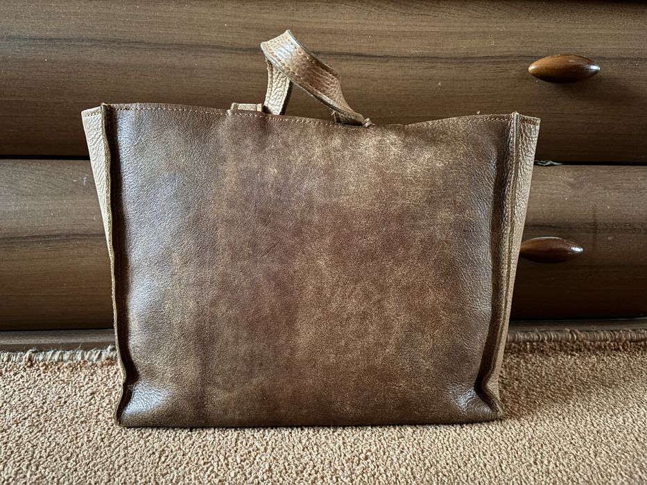 Шкіряна сумка кольору camel