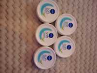 Sprzedam krem Nivea soft.5 sztuk po 25 ml.Odbiór osobisty lub wysyłka