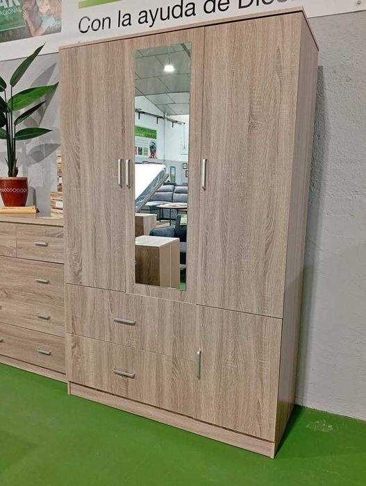 Ropeiro 3 portas com gavetas novo - Envio gratis