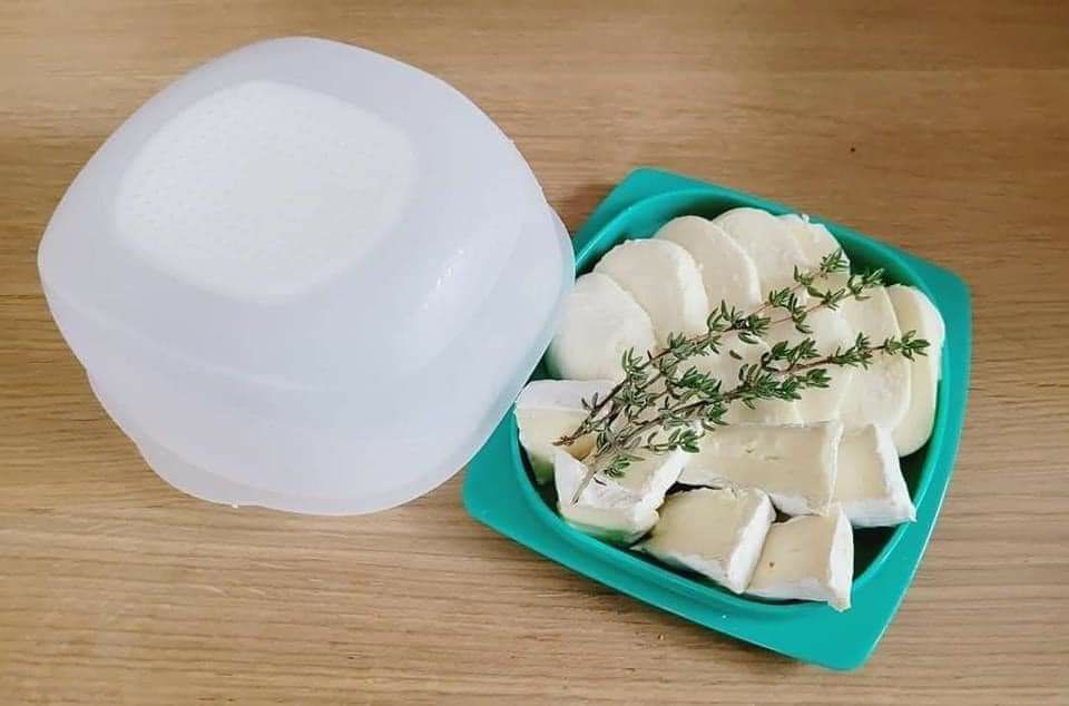 Умная сырница прямоугольная Новая Tupperware