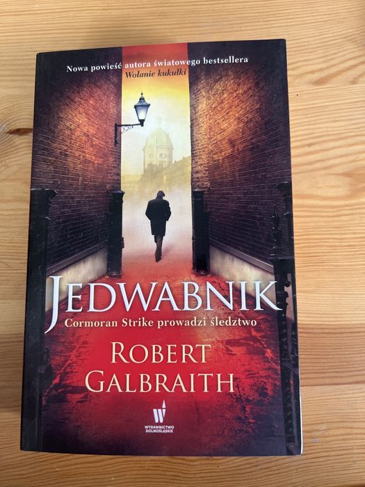 Ksiażka Jedwabnik. Cormoran Strike. Tom 2