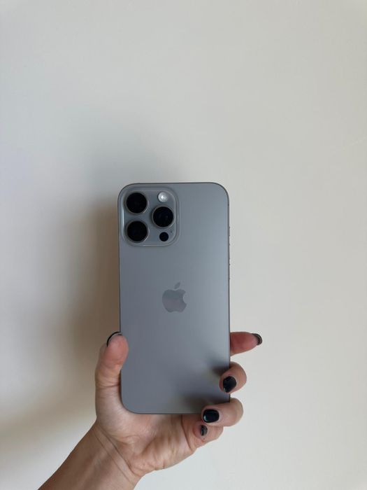 Iphone 16 pro max 256 gbs titânio natural